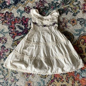 3 Items 15$! GUC 2T Embroidered Toddler Dress